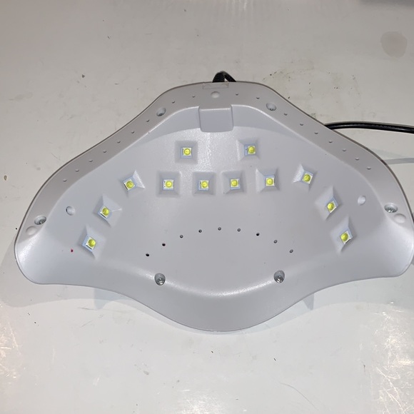 Professional UV nail dryer lamp - Picture 5 of 5
